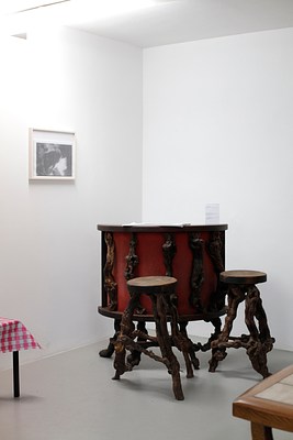 Image 4 of 25