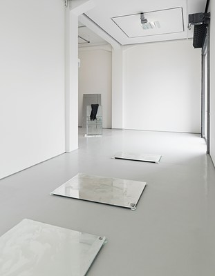 Image 4 of 23