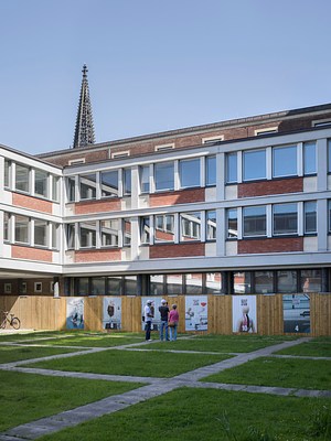 Image 3 of 35