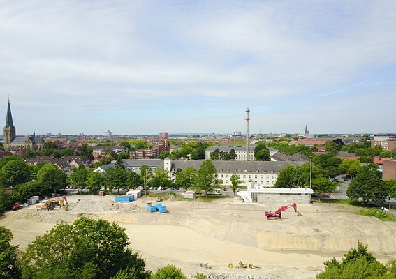 Image 16 of 23