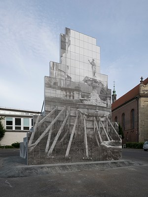 Image 2 of 6