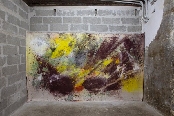 Image 7 of 28