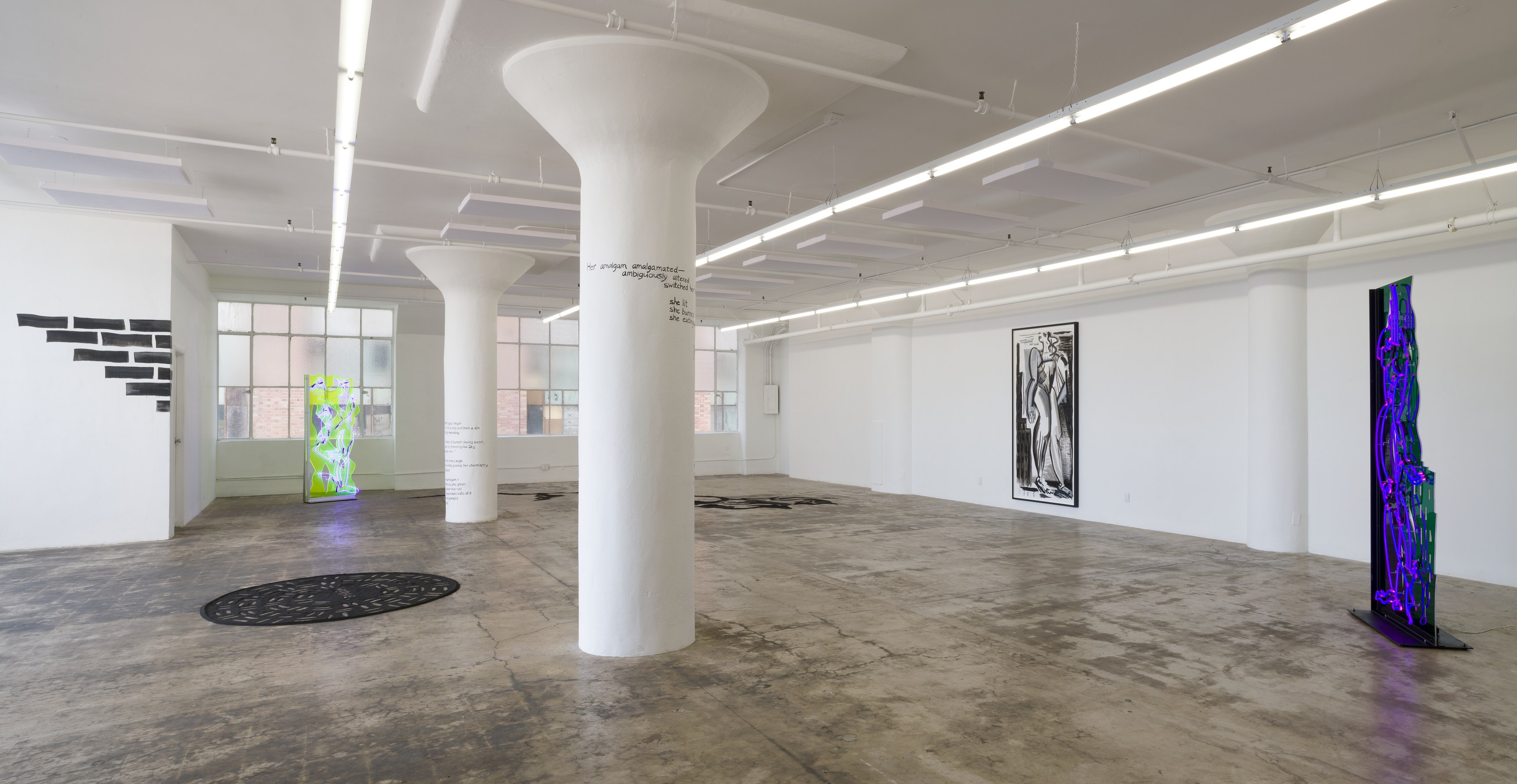 Mira Dancy, Herfugue at Joan, photo 5