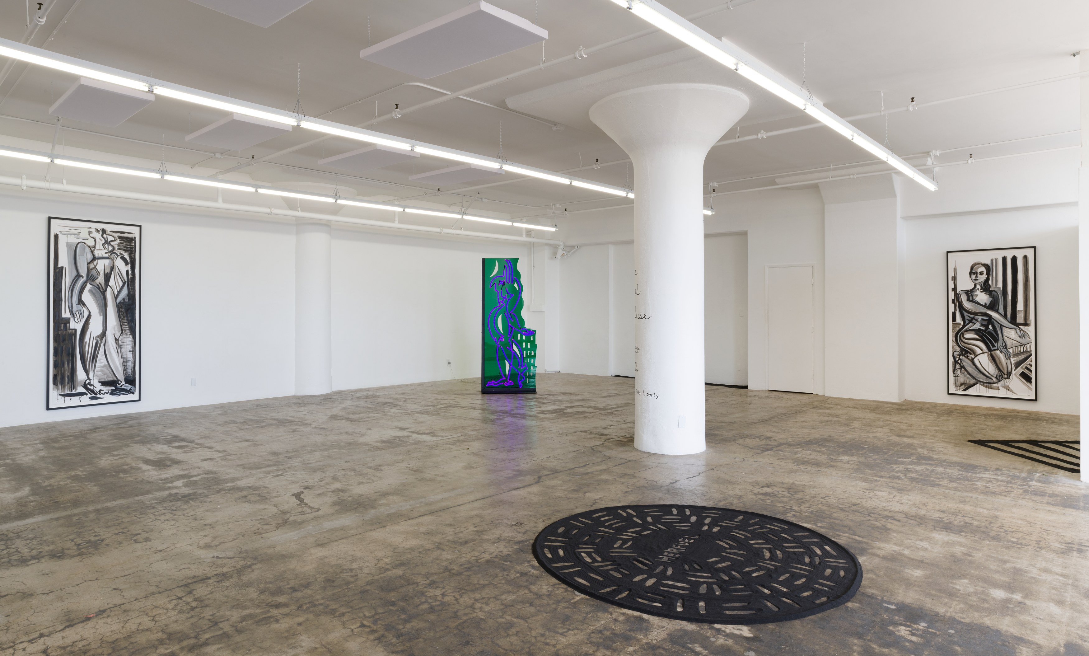 Mira Dancy, Herfugue at Joan, photo 9
