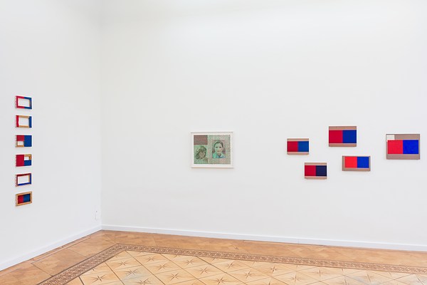 Image 4 of 25