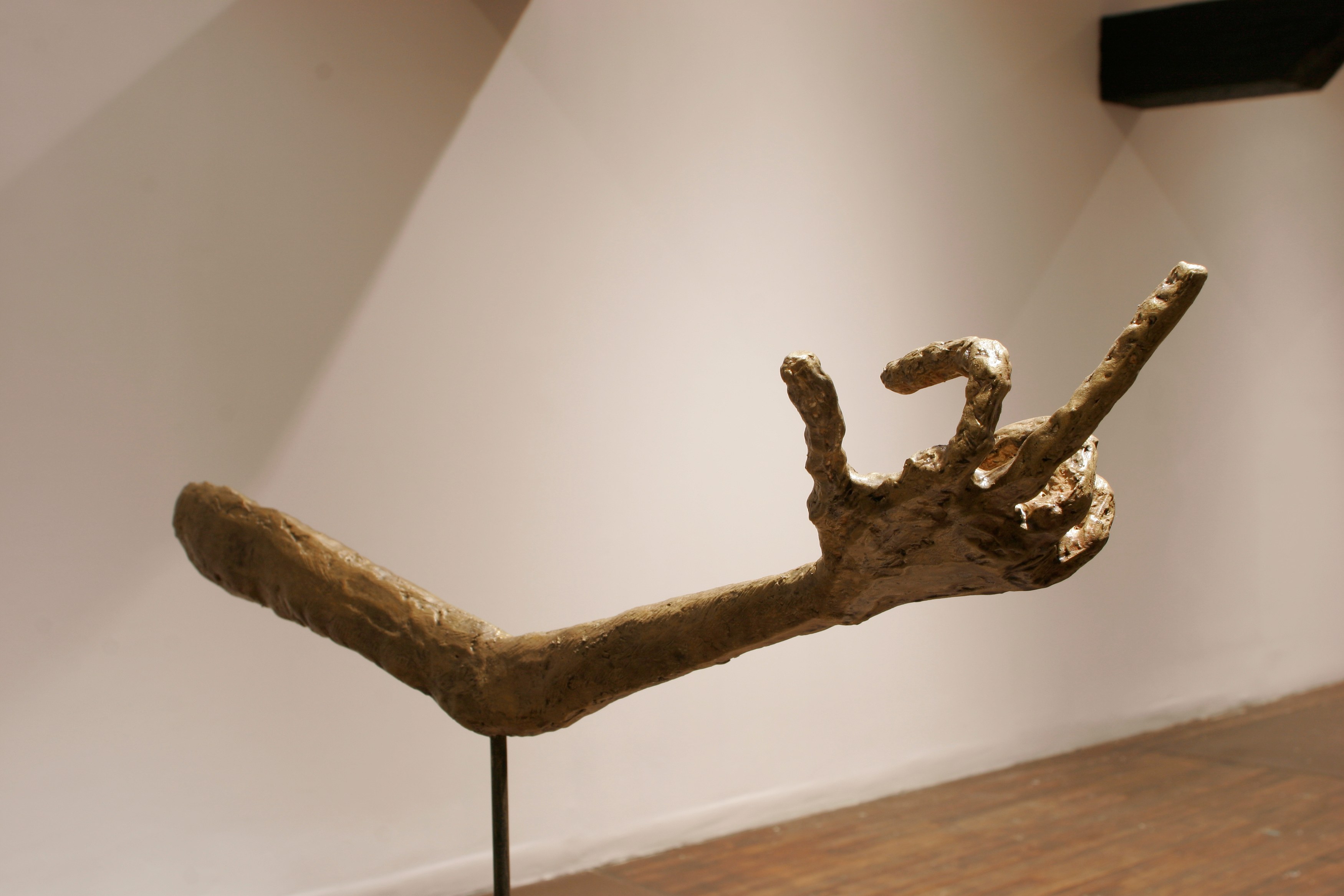 Valentin Carron, DÉCHÉANCE, ÉLÉGANCE, DÉHANCHEMENT at Swiss Institute, photo 5