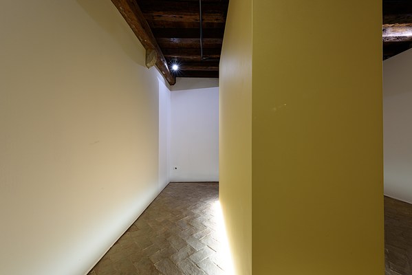 Image 4 of 12