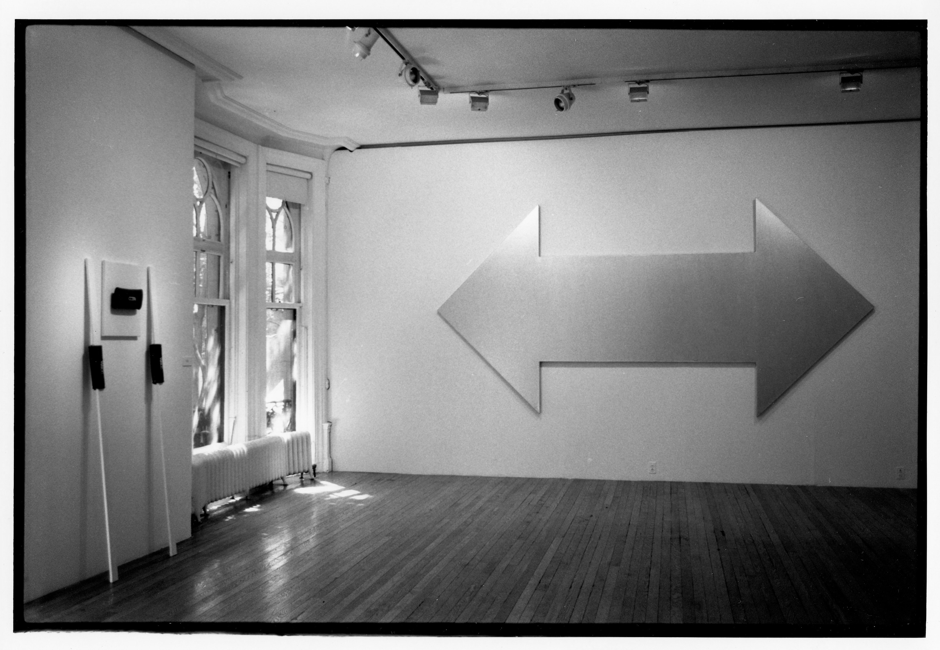 Ian Anüll, John Armleder, Olivier Mosset, Swiss Vision, Four Conceptualists at Swiss Institute, photo 3