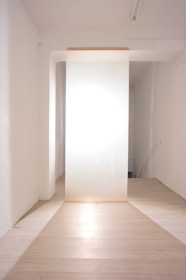 Image 3 of 18