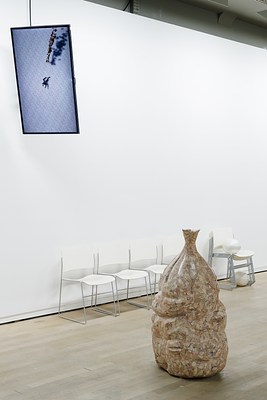 Image 11 of 33