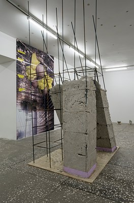 Image 4 of 20