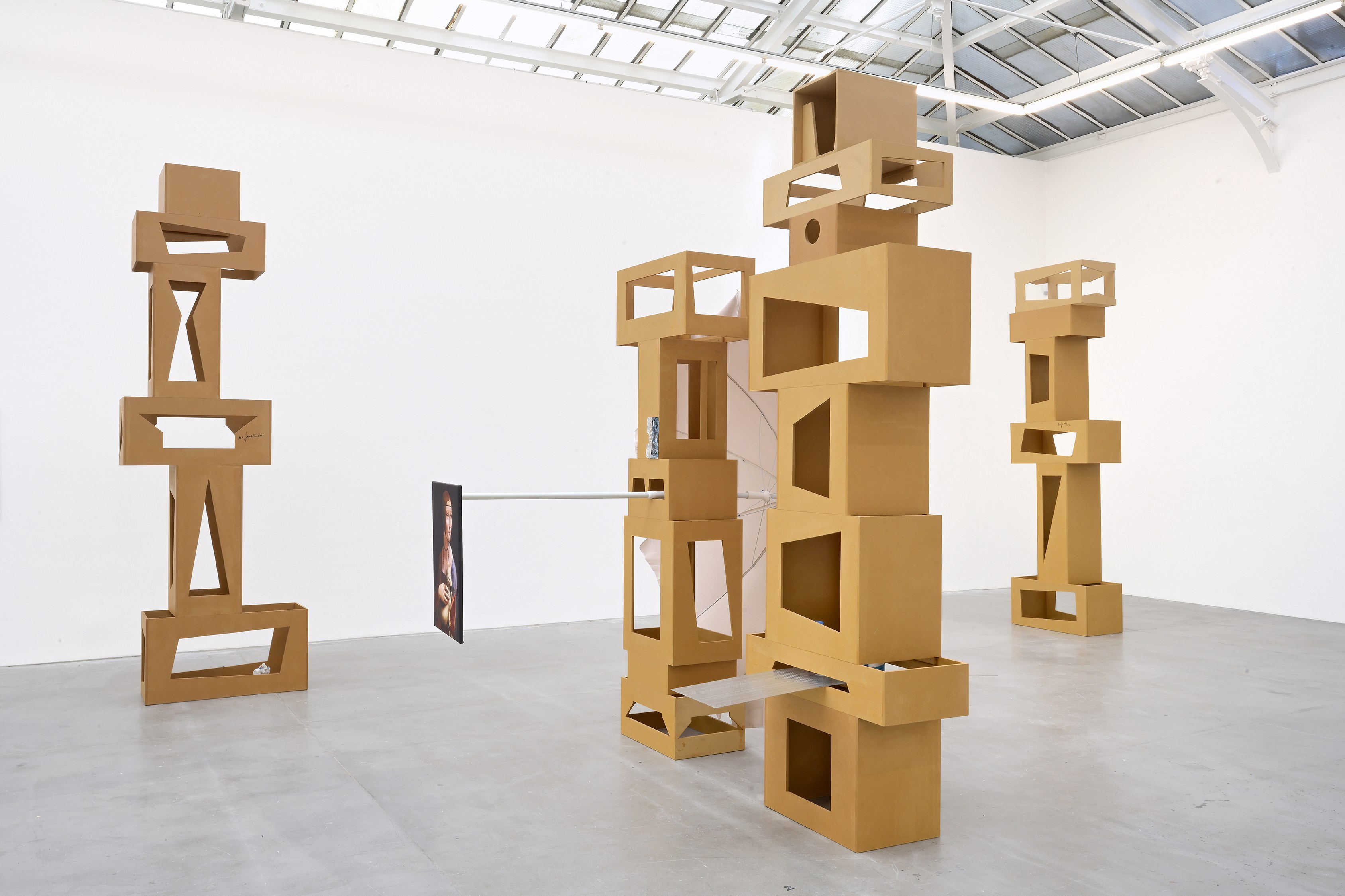 Isa Genzken, Paris New York 2020 at Josh Smith Studio, Brooklyn, photo 11