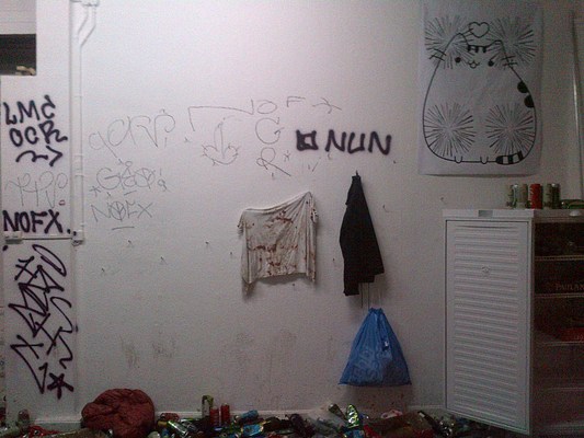 Image 4 of 37