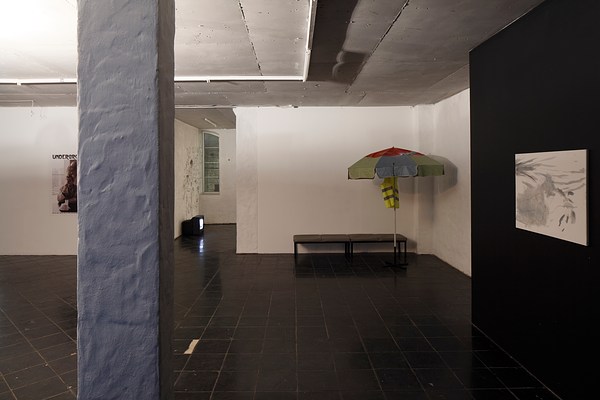 Image 10 of 90