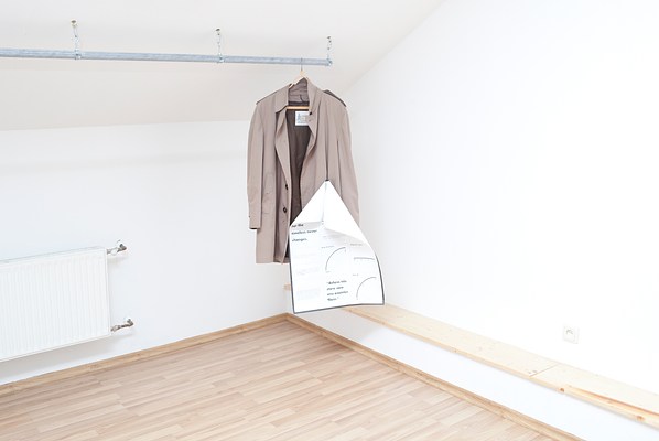 Image 3 of 10