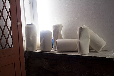 Image 4 of 15