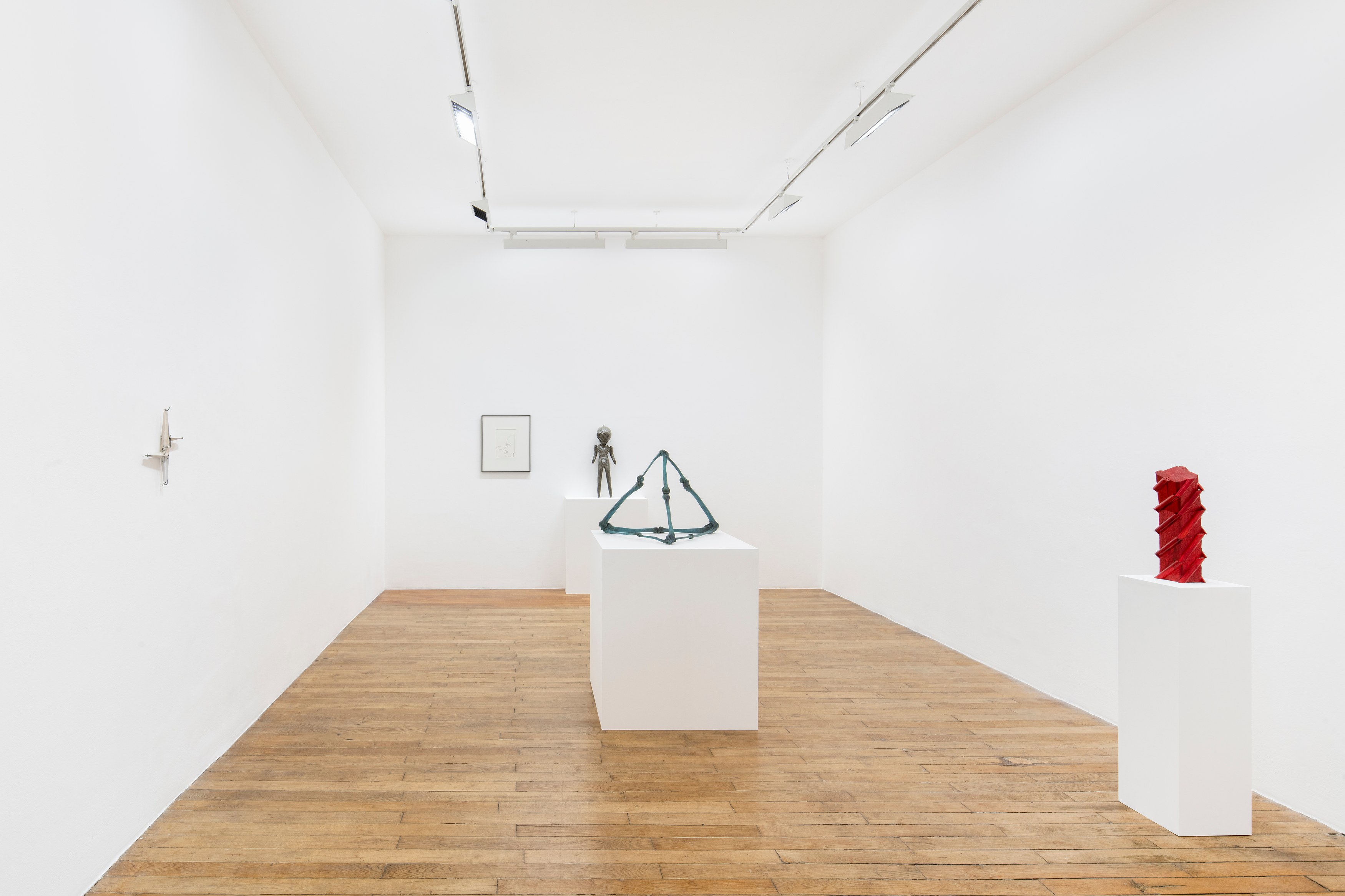 Jean-Luc Moulène, Implicites & Objets at Galerie Chantal Crousel, photo 7