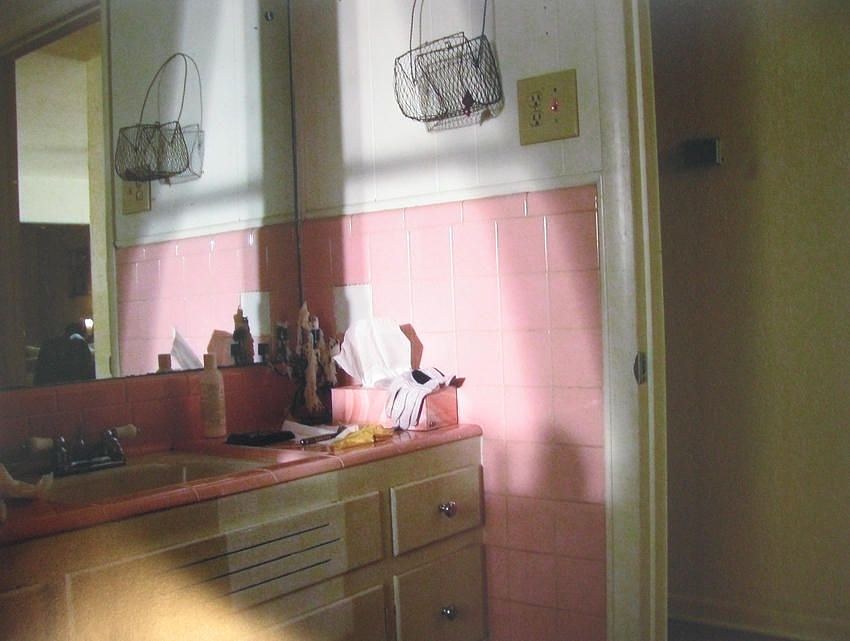 Troy Brauntuch, Untitled at Petzel, photo 8