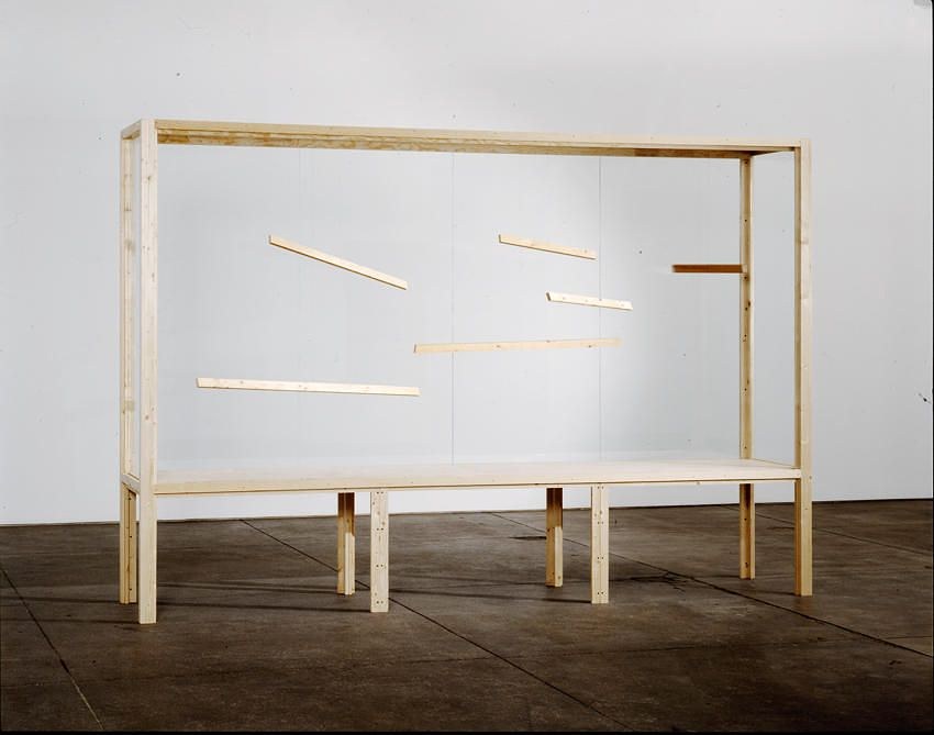 Georg Herold, Untitled at Petzel, photo 4