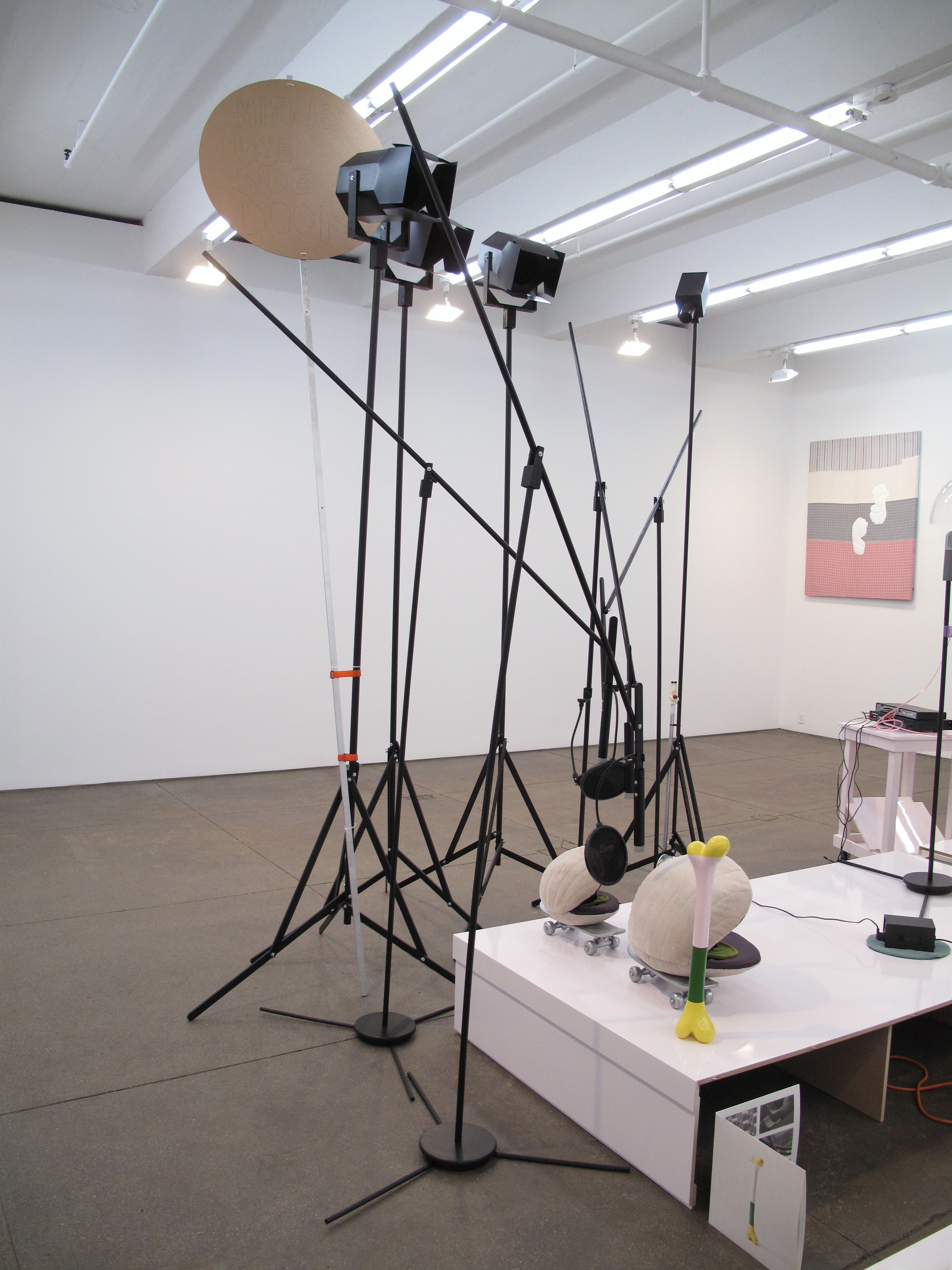 Cosima von Bonin, The Juxtaposition of Nothings at Petzel, photo 3