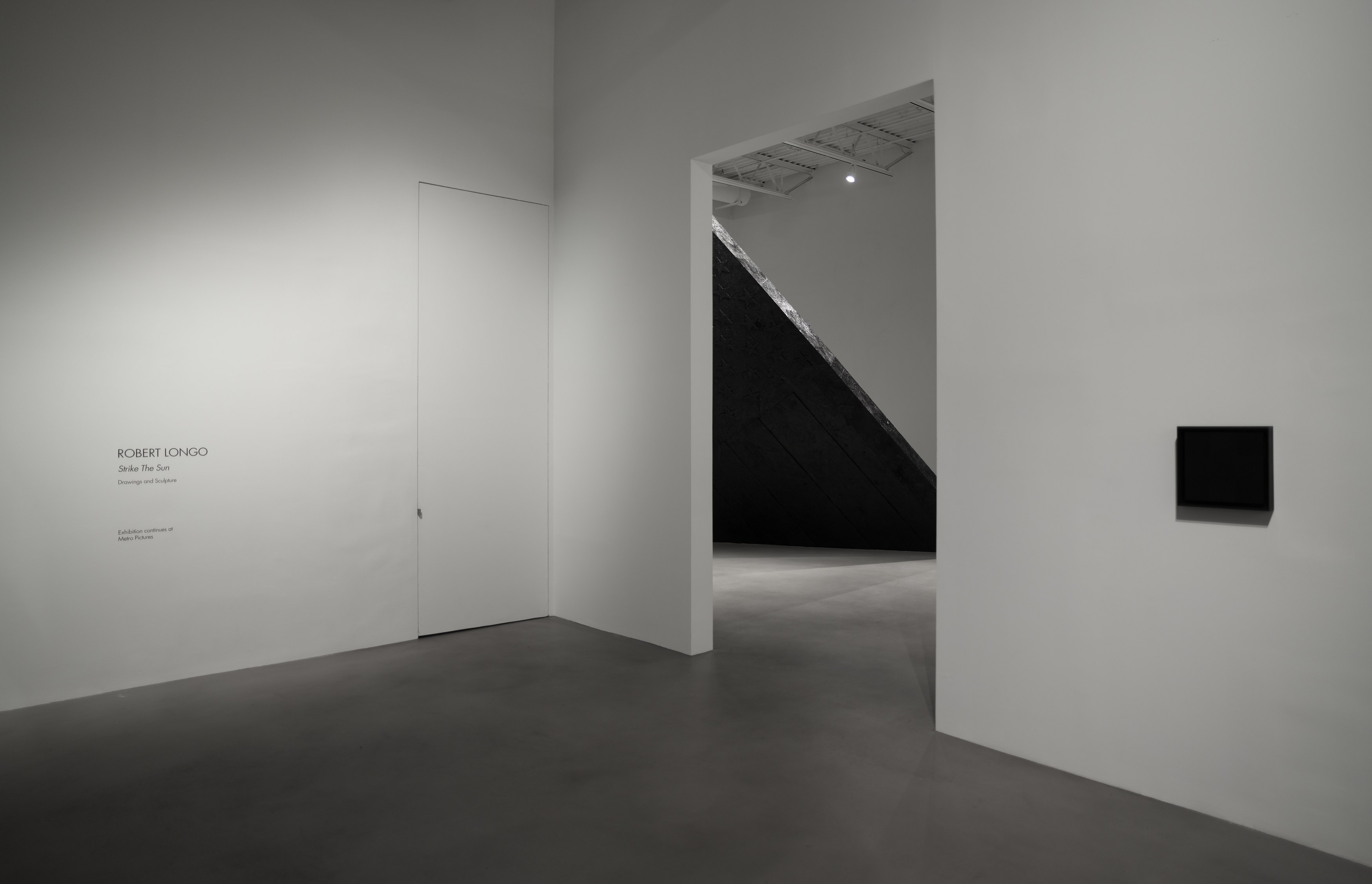 Robert Longo, Strike the Sun at Petzel, photo 5