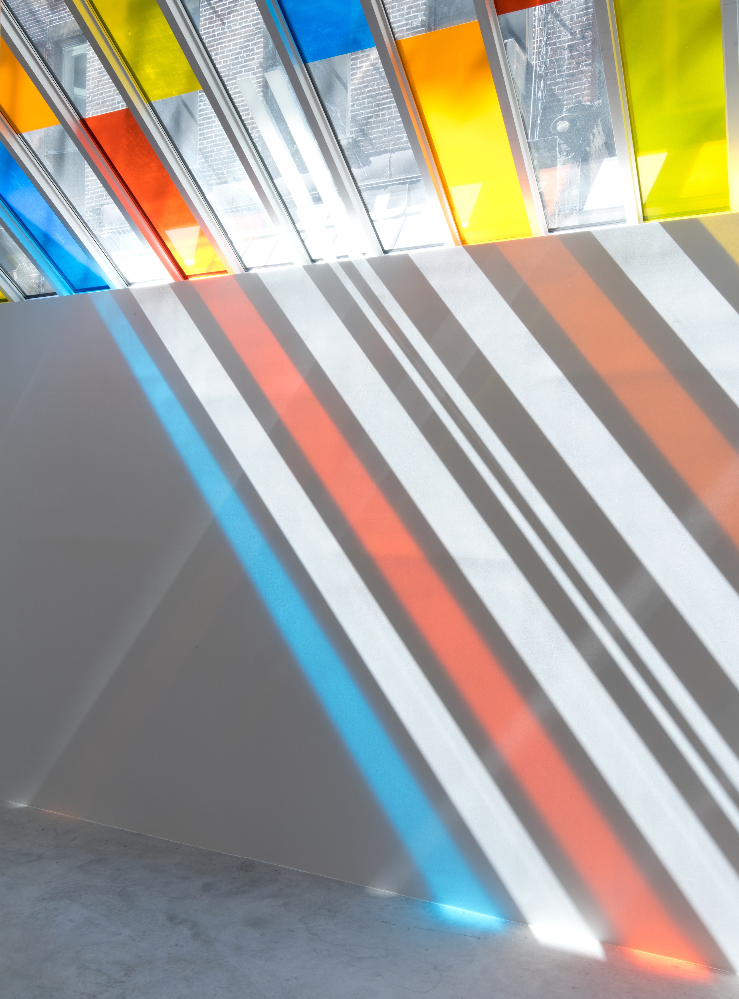 Daniel Buren, To Align: works in situ 2017 at Bortolami, photo 6