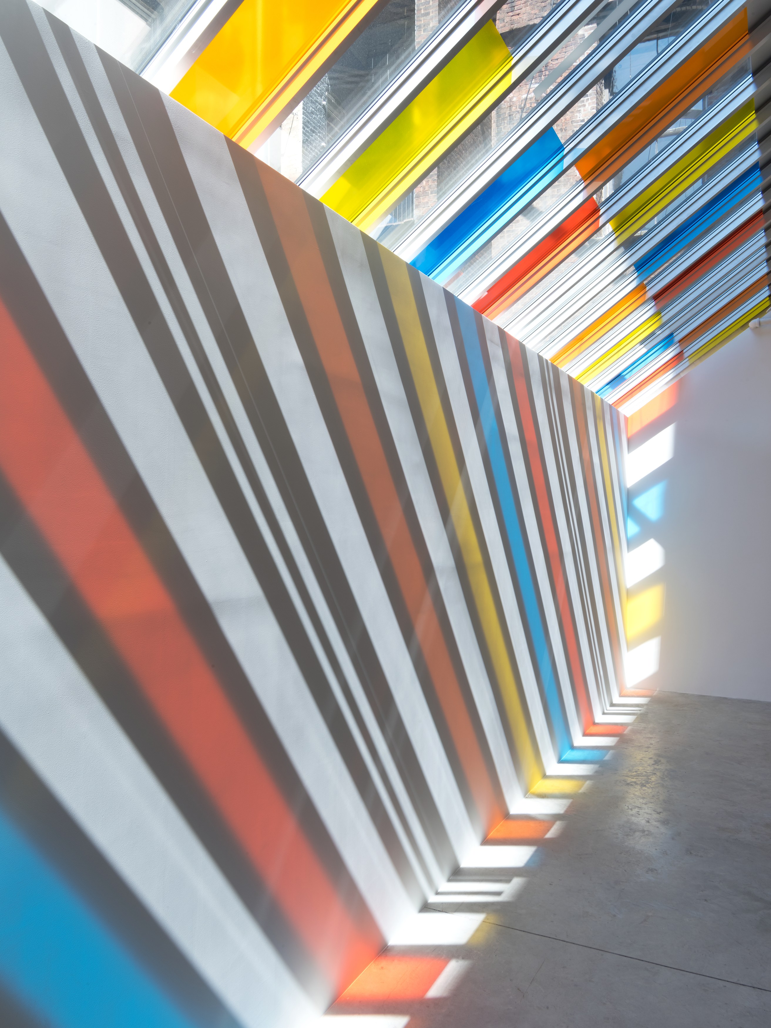 Daniel Buren, To Align: works in situ 2017 at Bortolami, photo 8