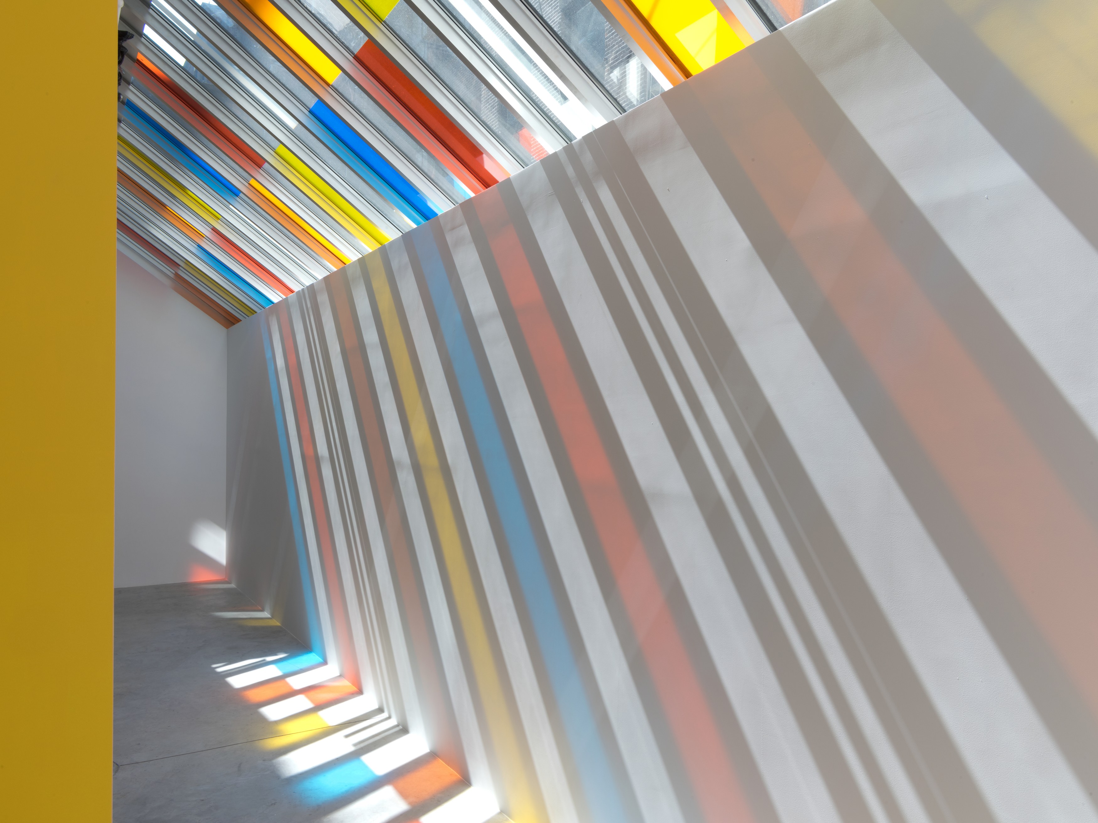 Daniel Buren, To Align: works in situ 2017 at Bortolami, photo 15