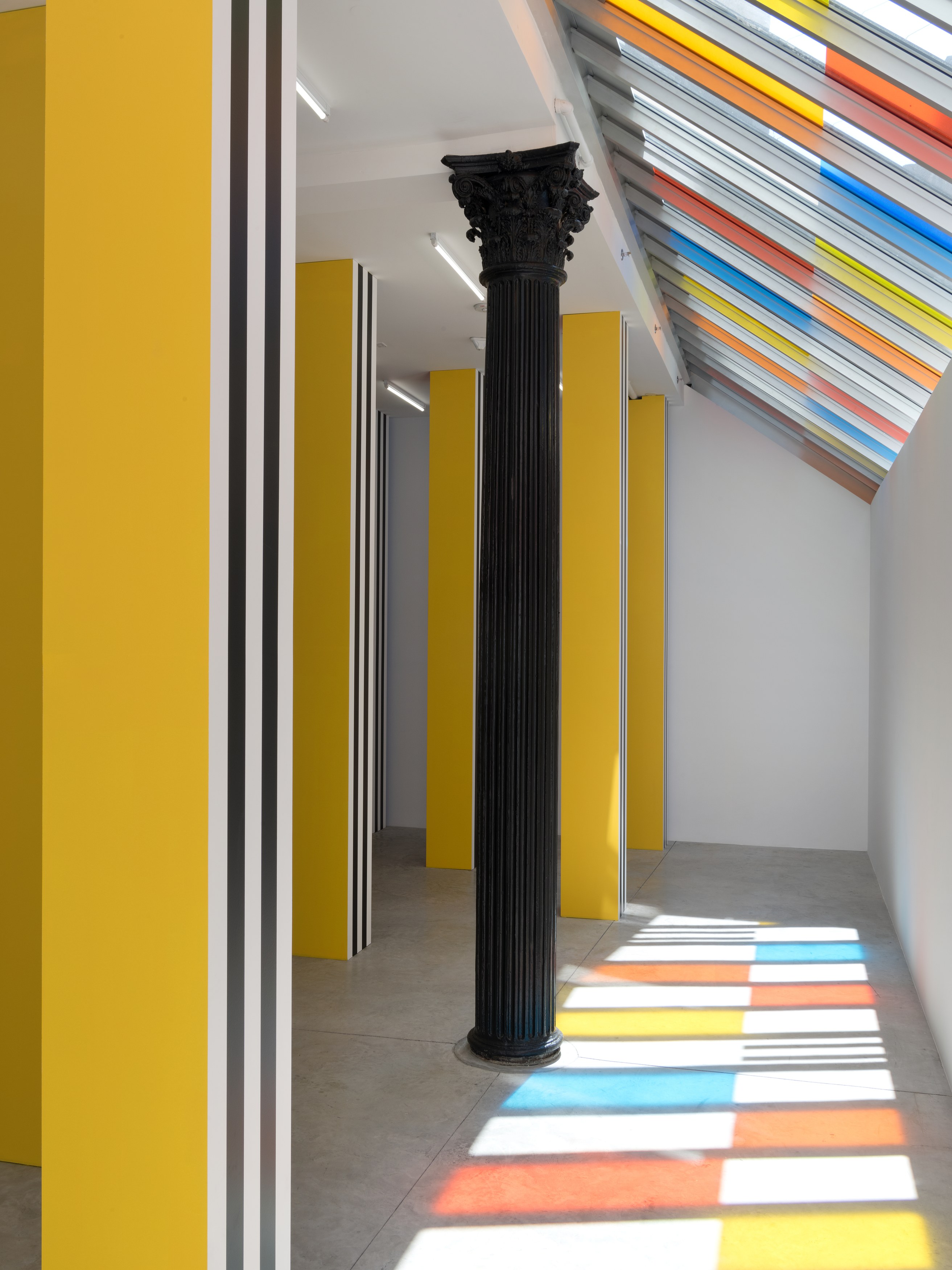 Daniel Buren, To Align: works in situ 2017 at Bortolami, photo 20