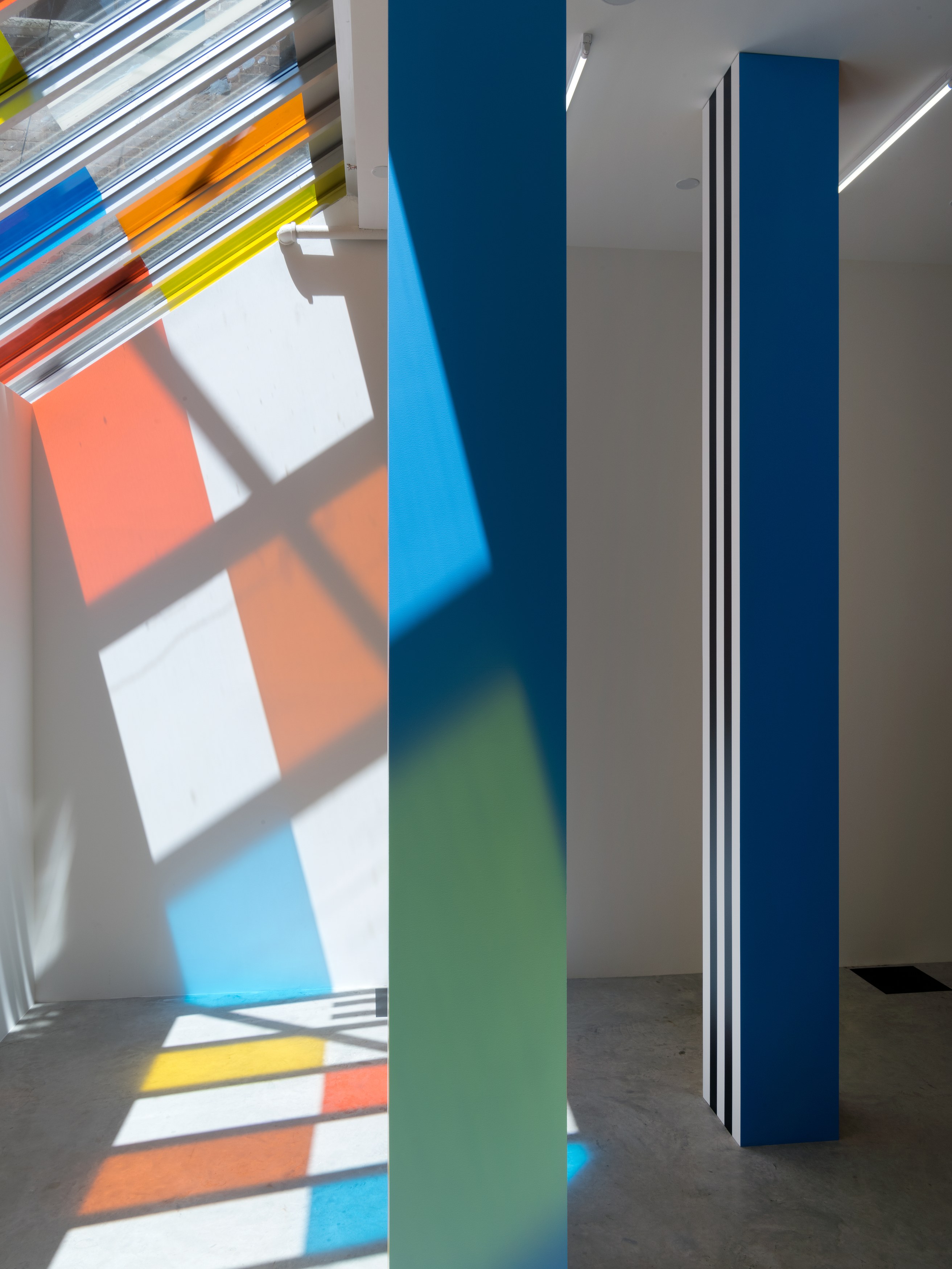 Daniel Buren, To Align: works in situ 2017 at Bortolami, photo 23