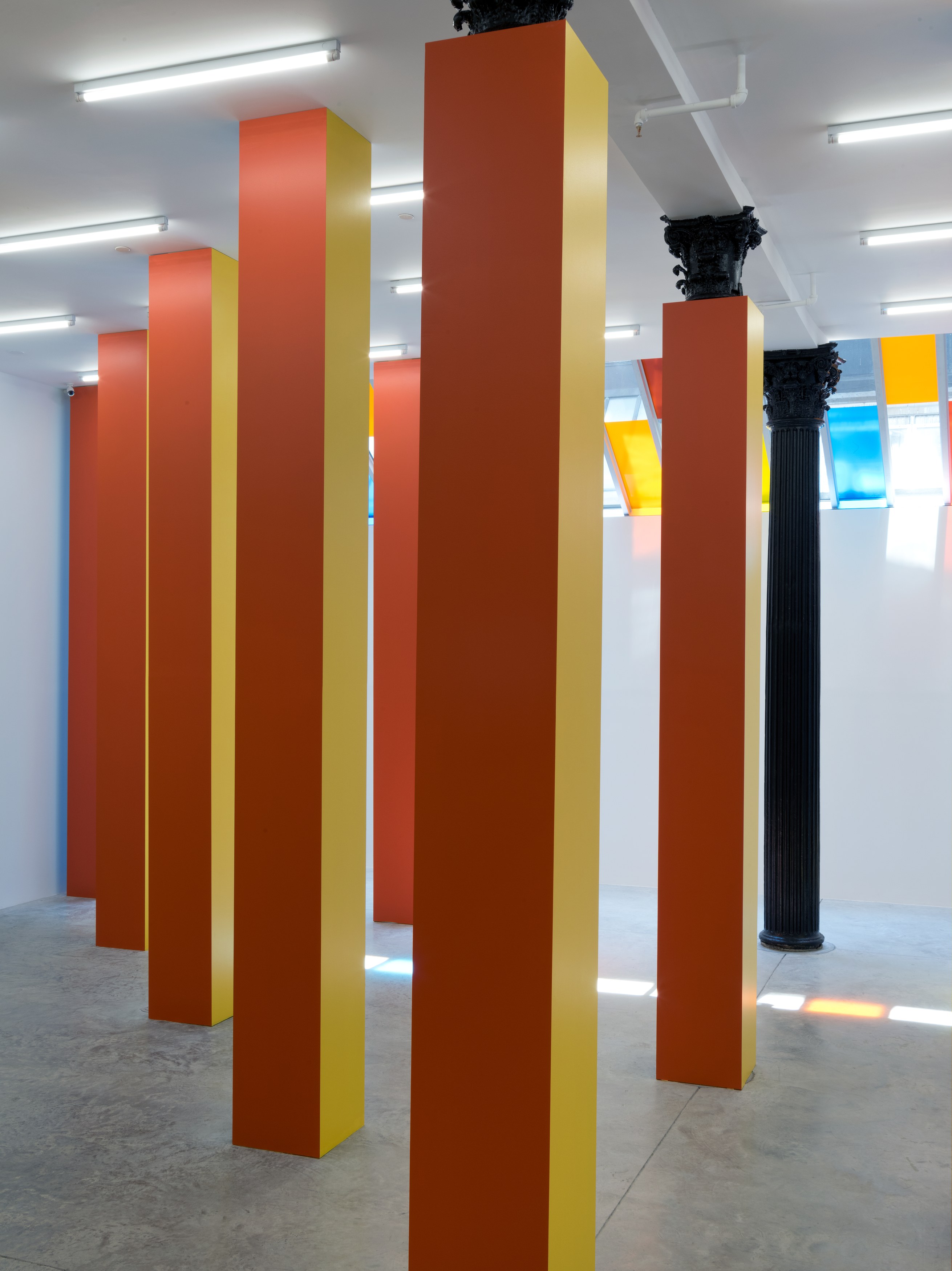 Daniel Buren, To Align: works in situ 2017 at Bortolami, photo 28