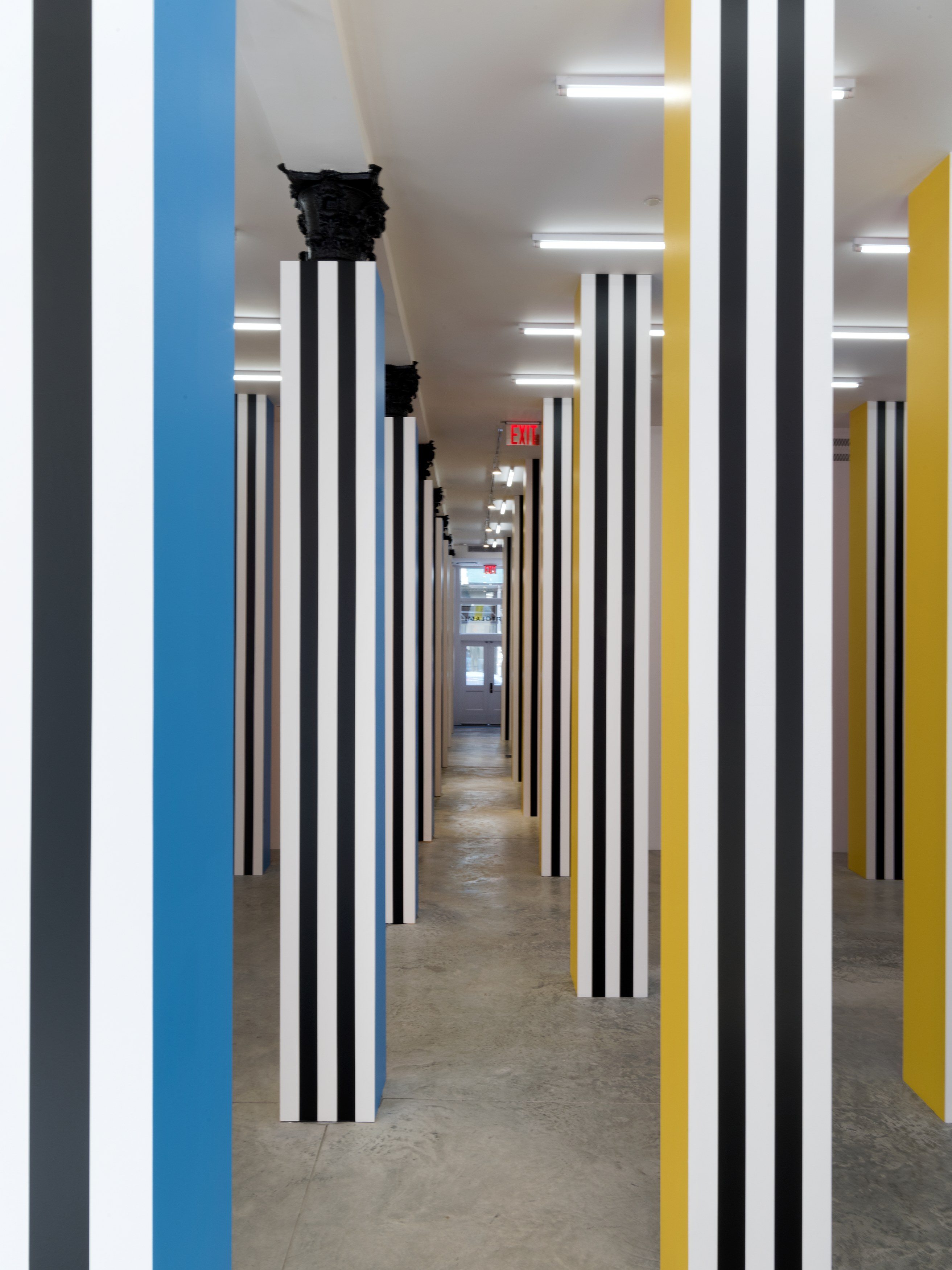 Daniel Buren, To Align: works in situ 2017 at Bortolami, photo 50