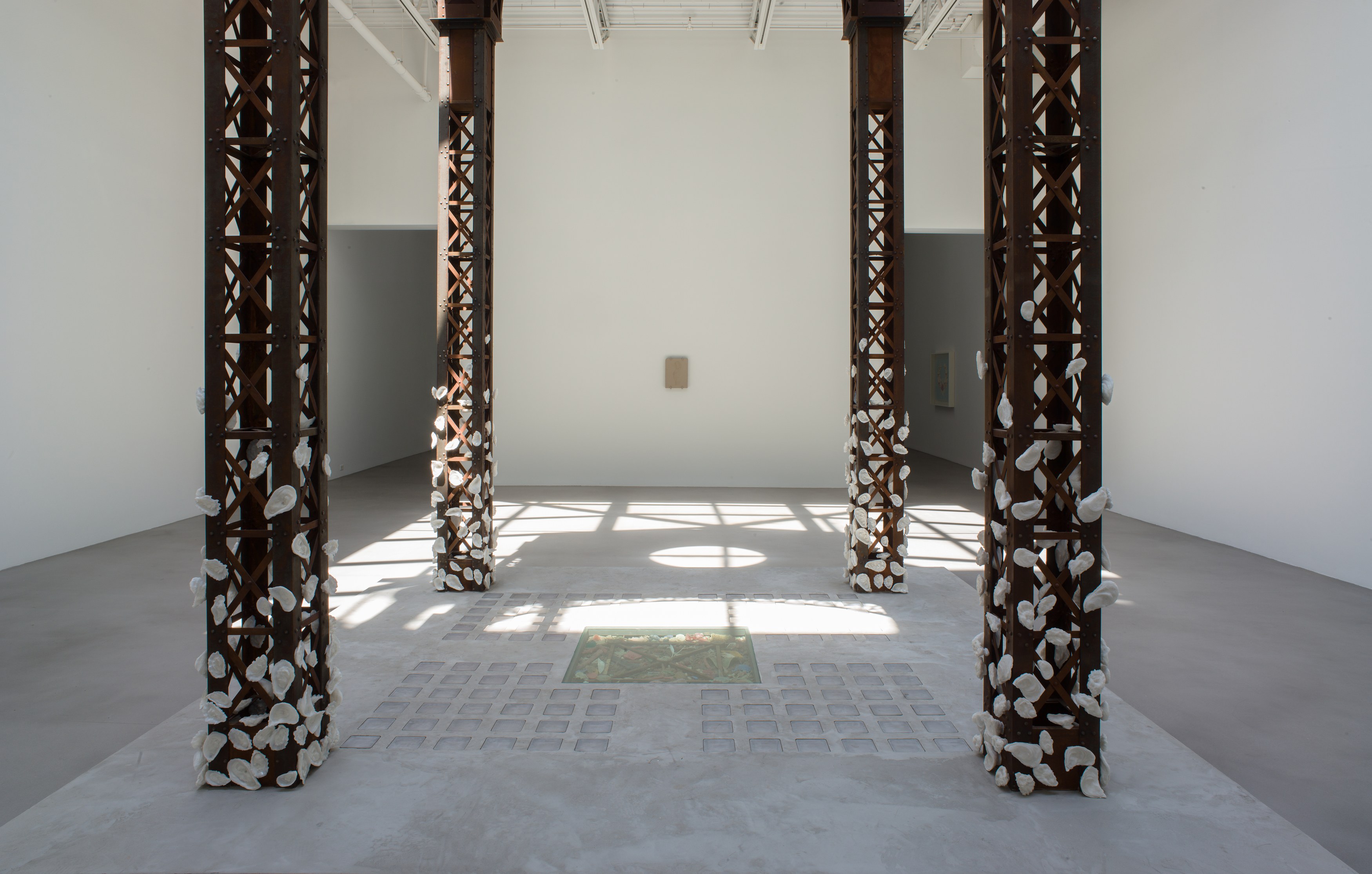 Keith Edmier, Regeneratrix at Petzel, photo 8