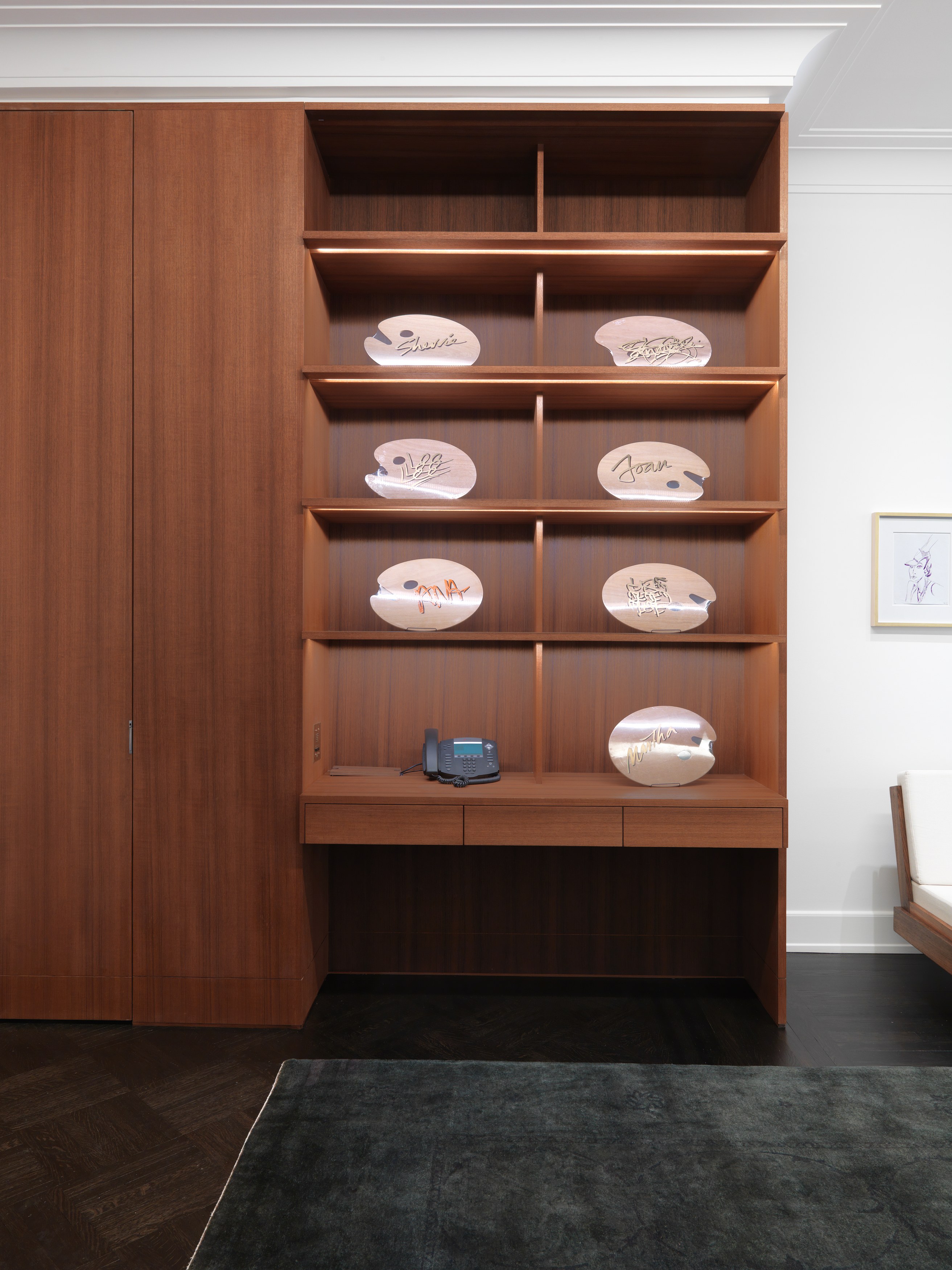 Seth Price, Drawings: Studies for Works 2000-2015 at Petzel, photo 4