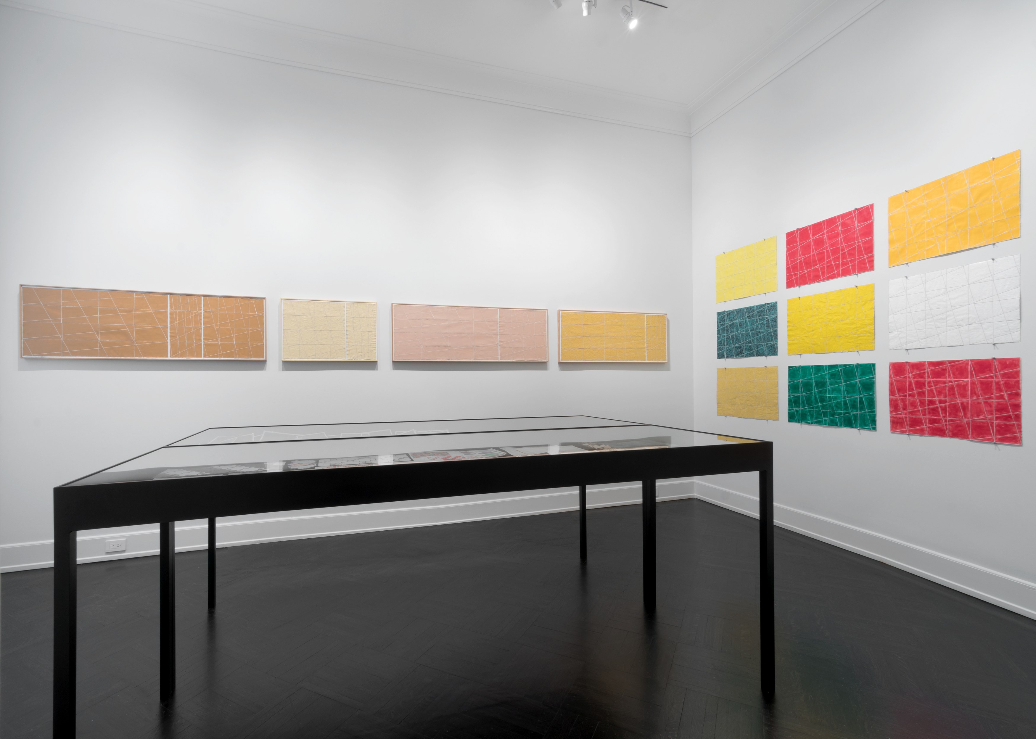Allan McCollum, Works: 1968–1977 at Petzel, photo 12