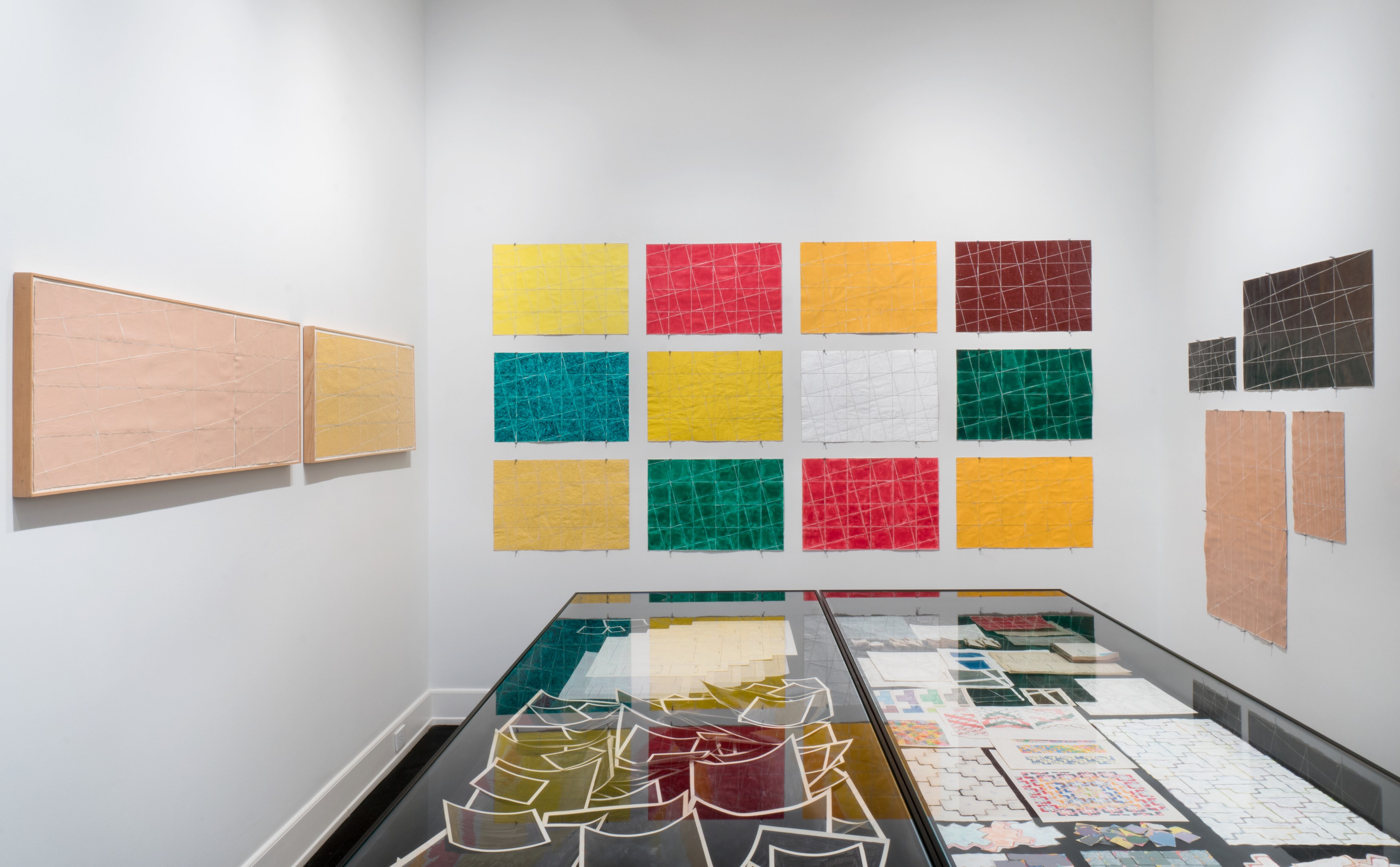 Allan McCollum, Works: 1968–1977 at Petzel, photo 13