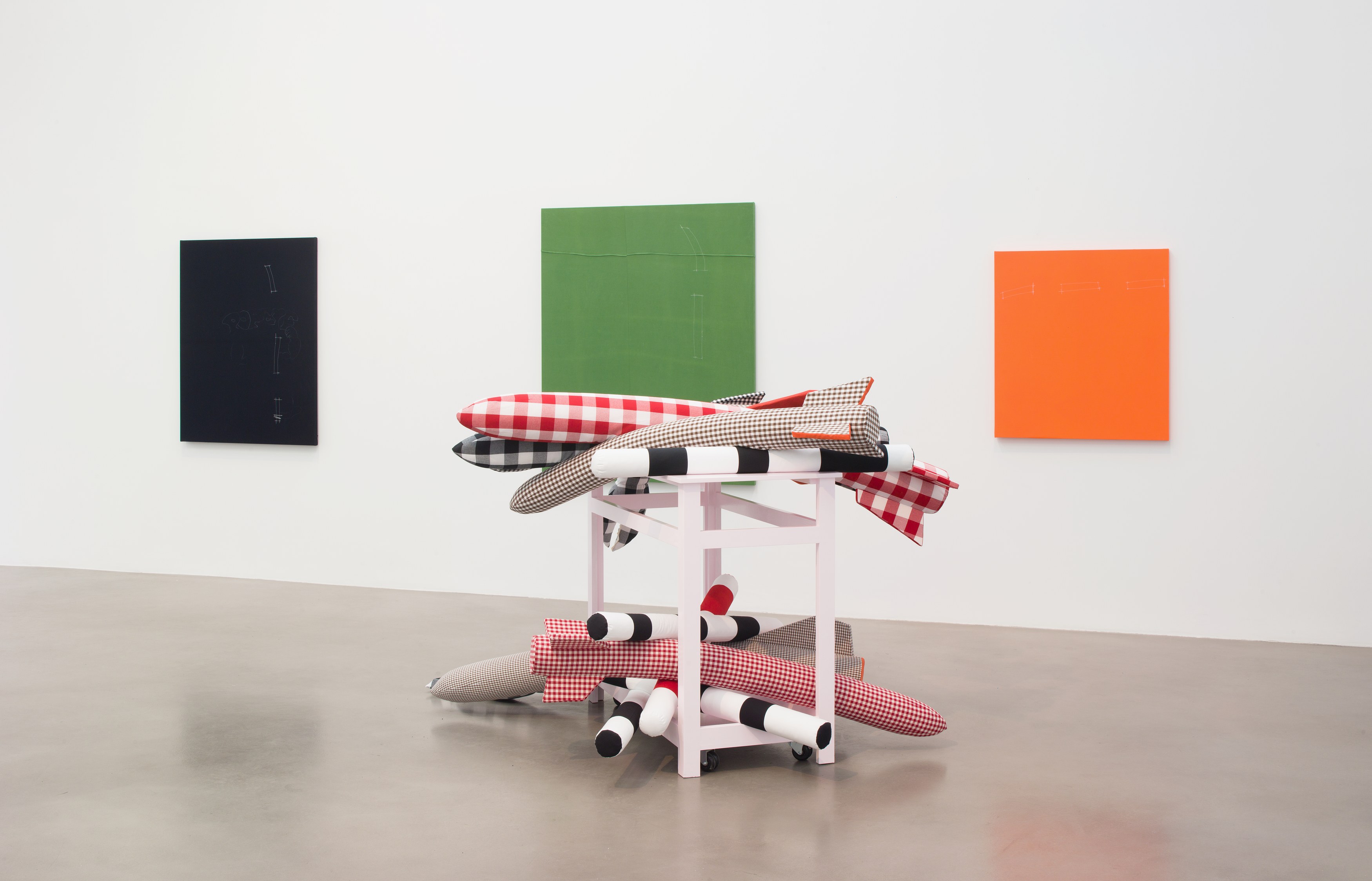 Cosima von Bonin, WHAT IF IT BARKS? Featuring AUTHORITY PURÉE at Petzel, photo 4
