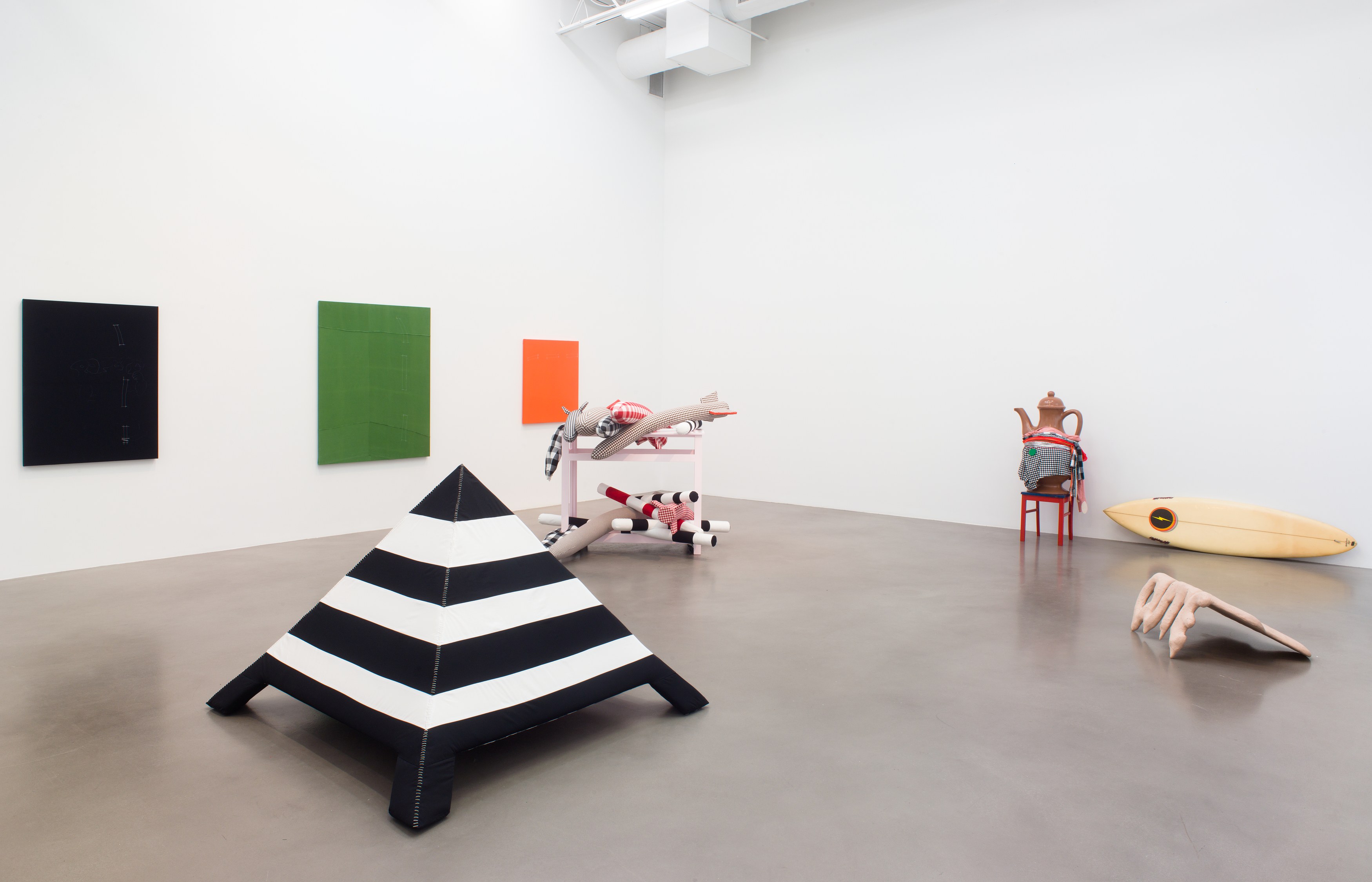 Cosima von Bonin, WHAT IF IT BARKS? Featuring AUTHORITY PURÉE at Petzel, photo 5