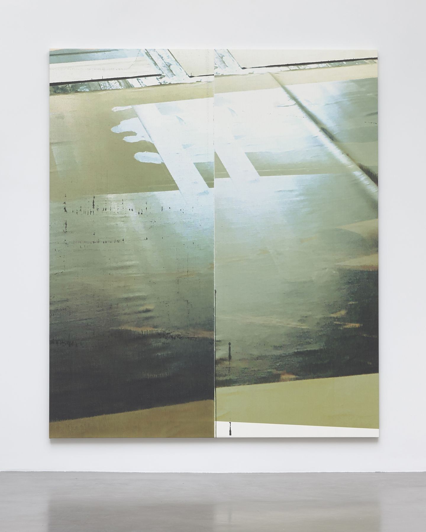 Wade Guyton, Patagonia at Petzel, photo 24