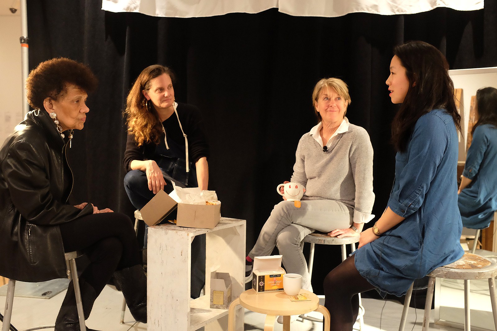 Andrea Bowers, Suzanne Lacy, Andrea Bowers and Suzanne Lacy: Drawing Lessons at The Drawing Center, photo 122