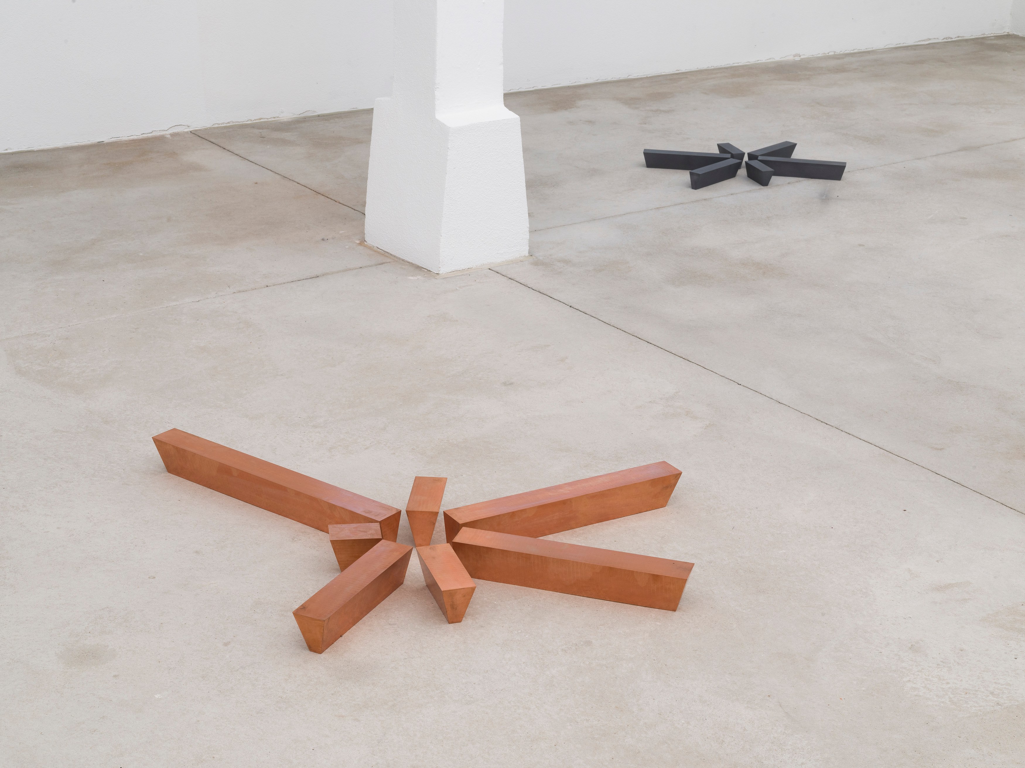 Harald Klingelhöller, Die Welt erzählt (zweifach, sternförmig) at Okey Dokey Konrad Fischer, photo 21