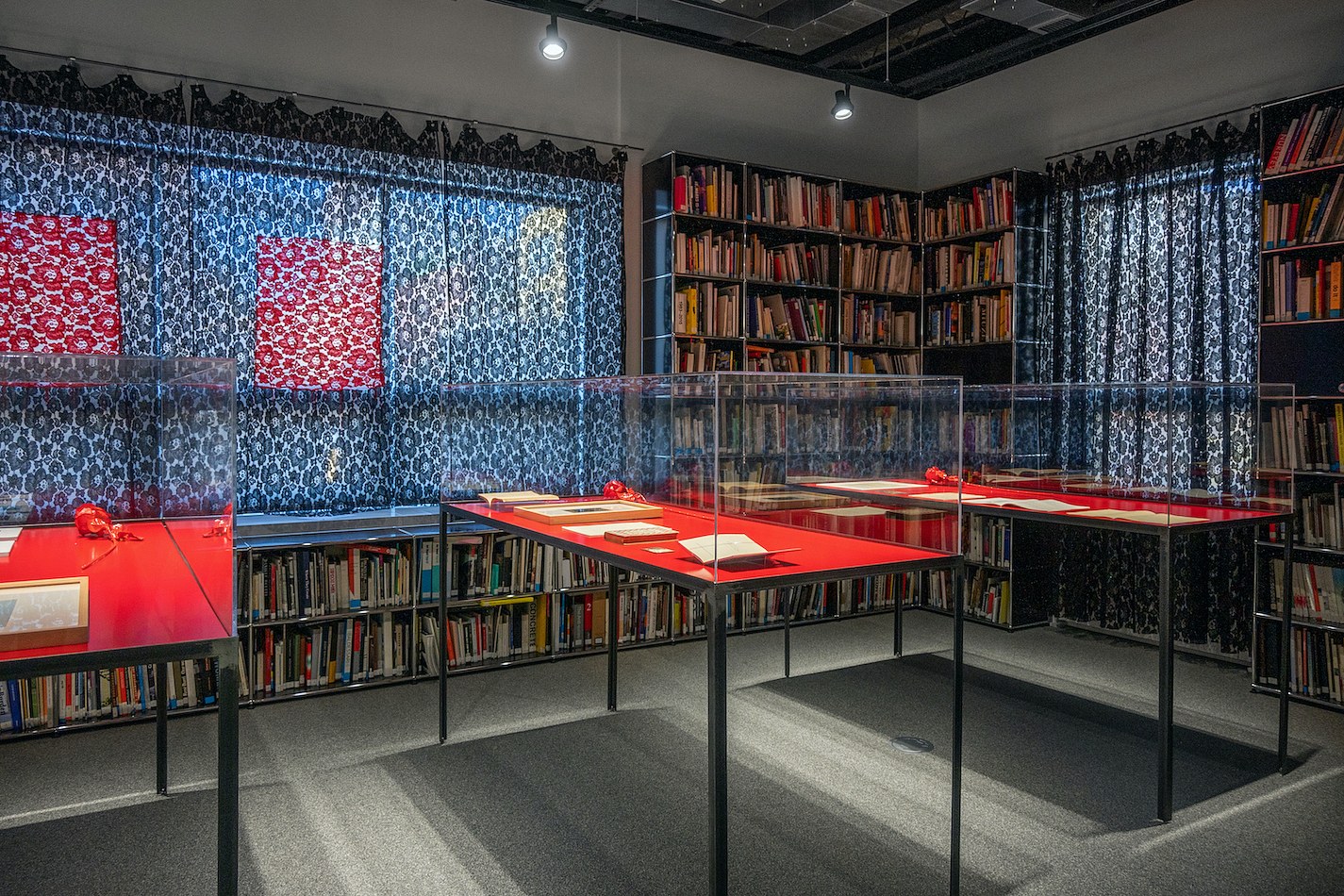 Sitara Abuzar Ghaznawi, Emmy Hennings, Emmy Hennings / Sitara Abuzar Ghaznawi at Swiss Institute, photo 9