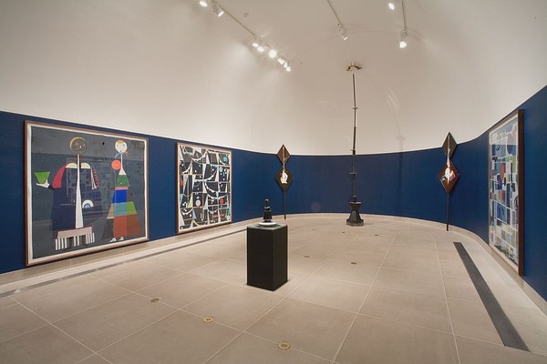 Image 1 of 8