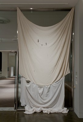Image 4 of 25