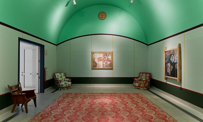 Image 12 of 28