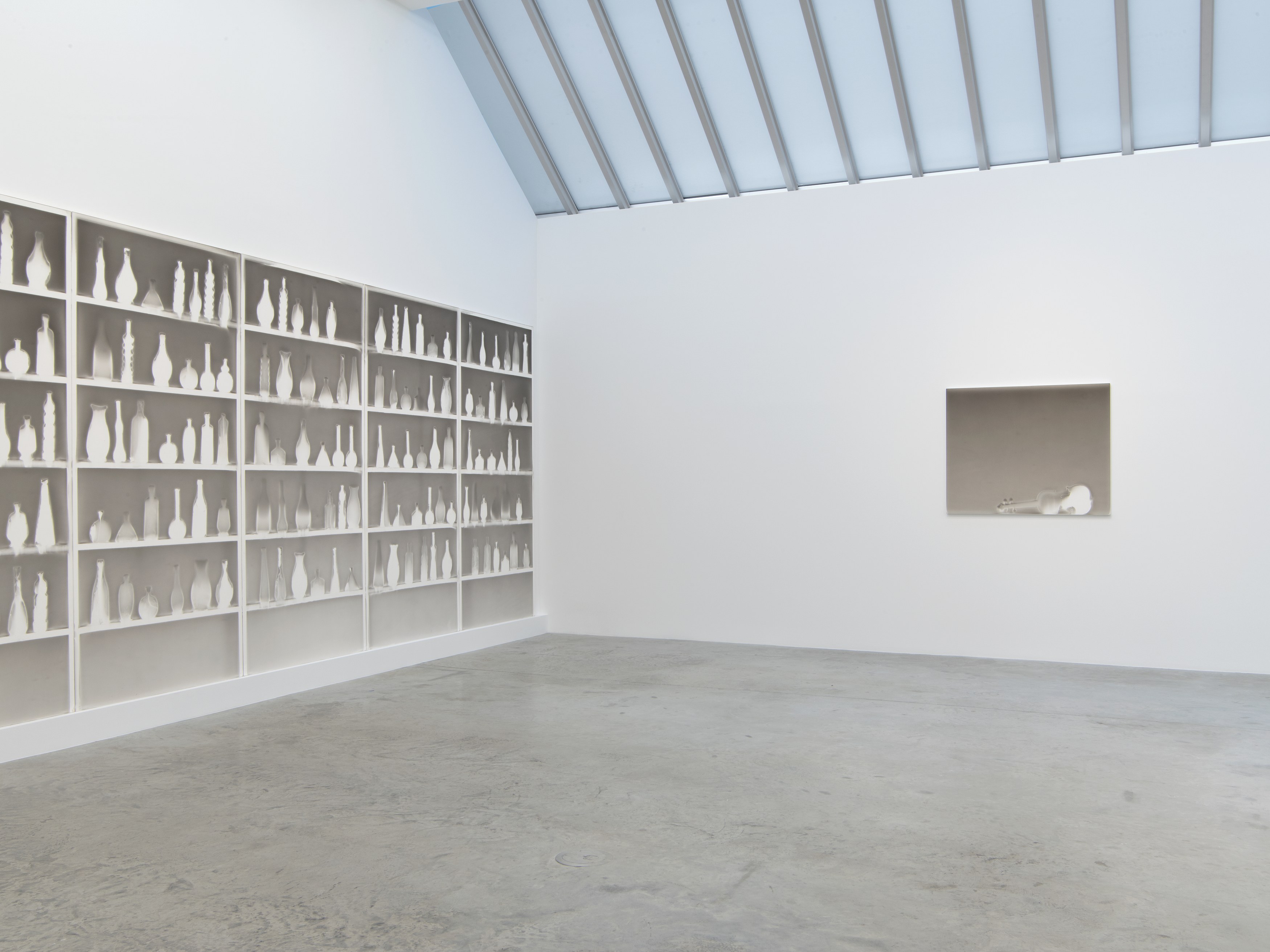 Claudio Parmiggiani, Claudio Parmiggiani at Bortolami, photo 2