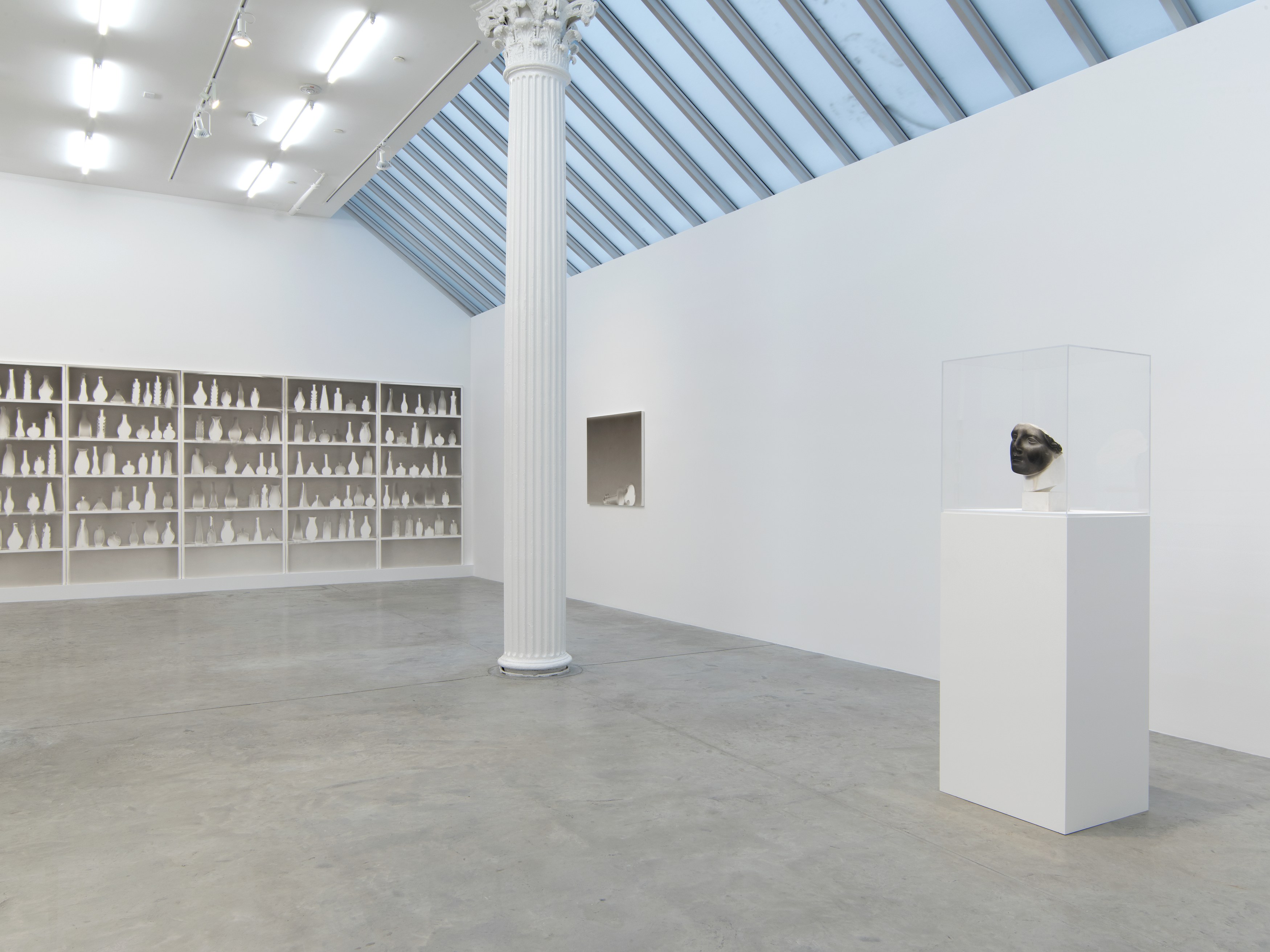 Claudio Parmiggiani, Claudio Parmiggiani at Bortolami, photo 18
