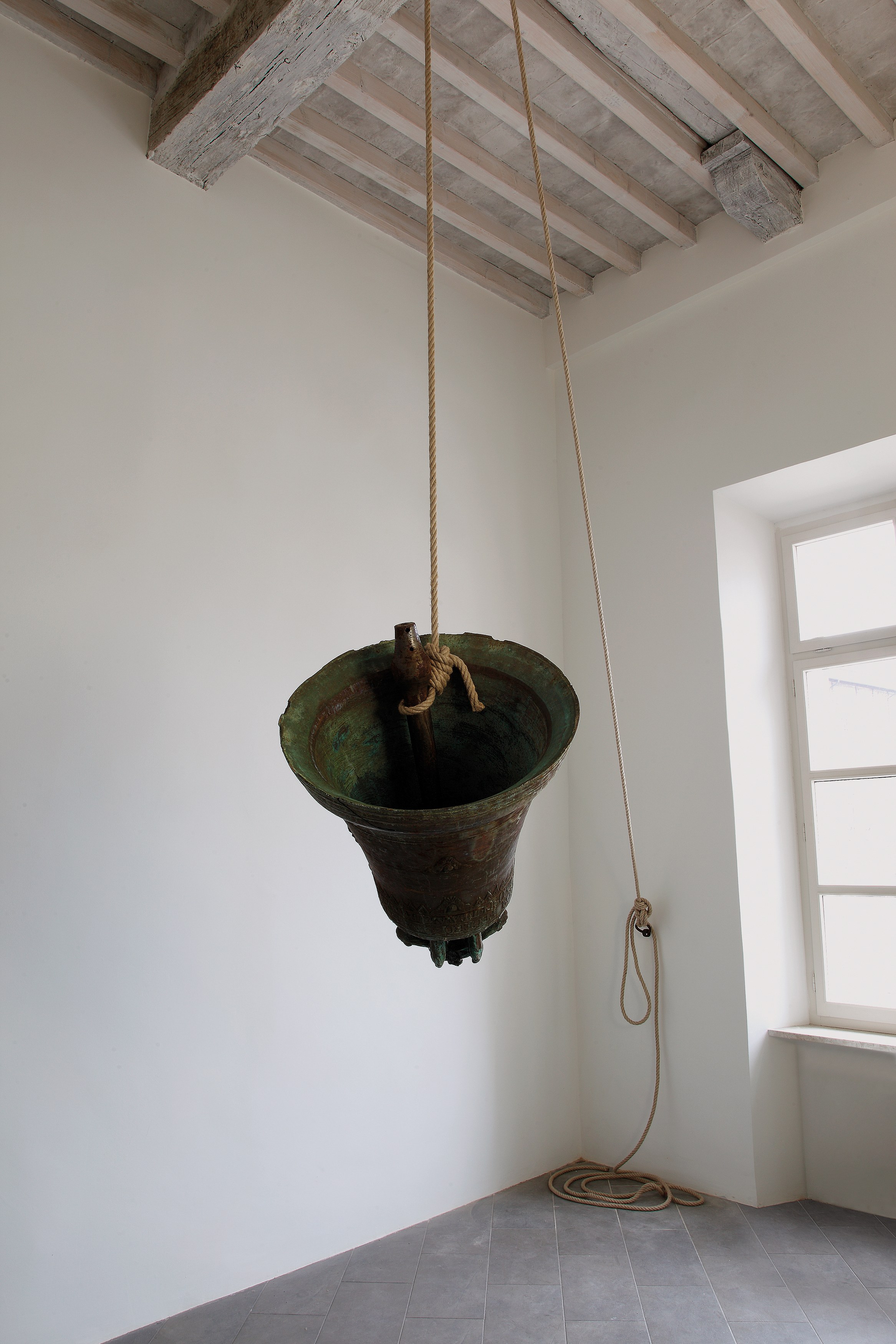 Claudio Parmiggiani, Untitled at Bortolami, photo 14