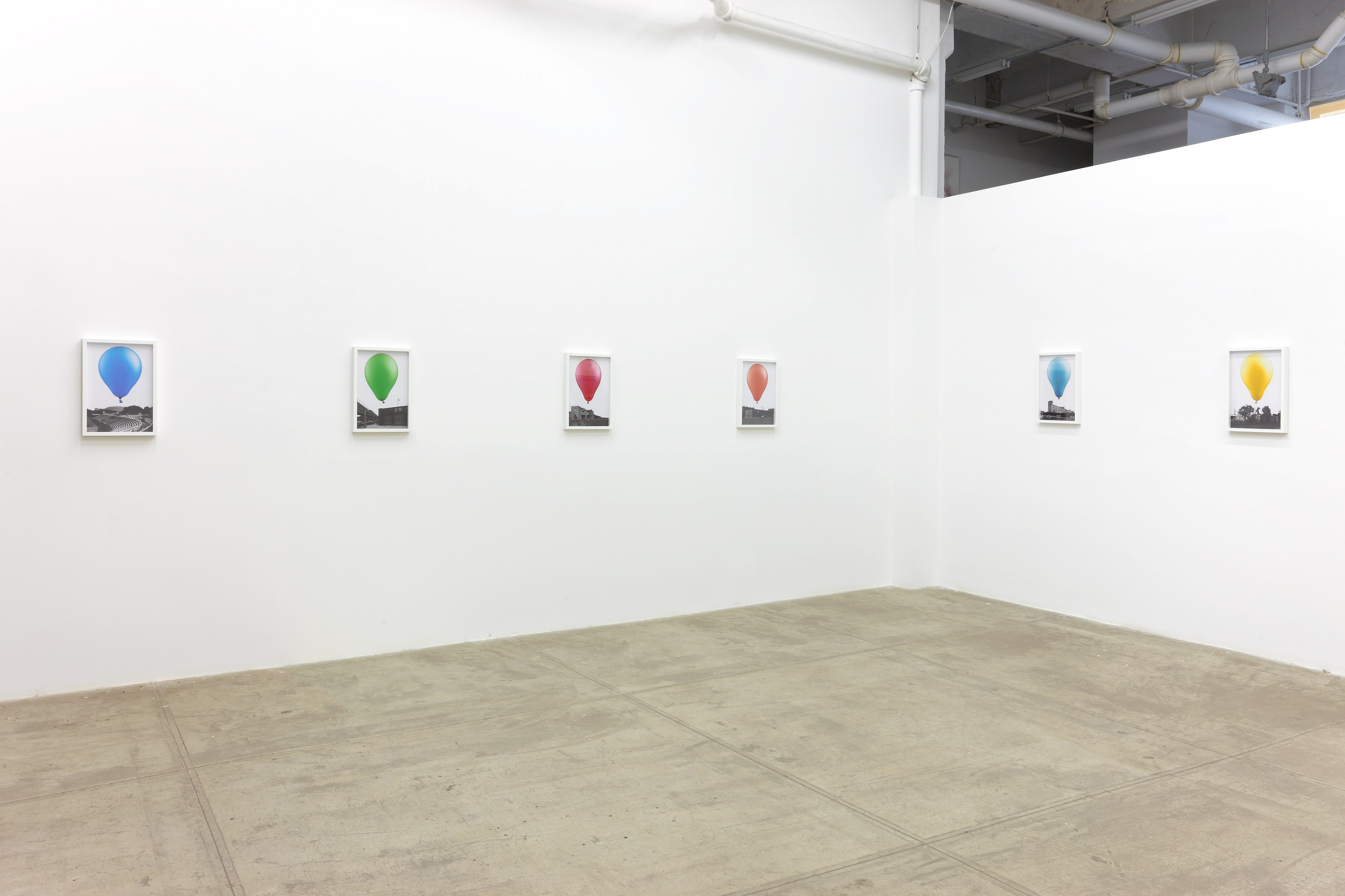 Scott King, A Balloon for America at Bortolami, photo 2