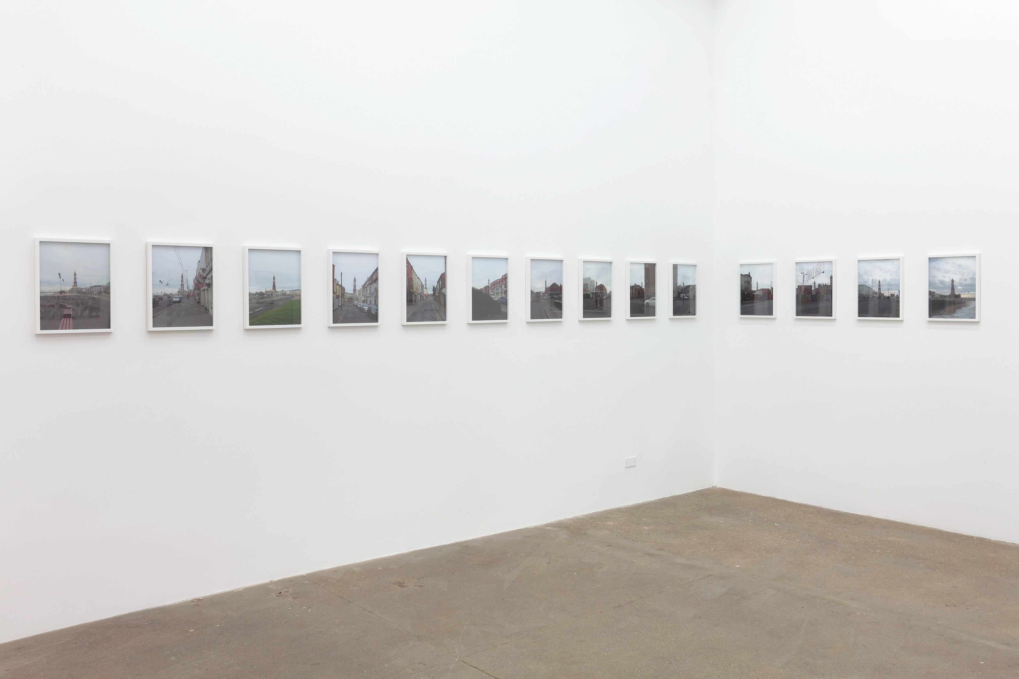Scott King, Totem Motif at Bortolami, photo 2